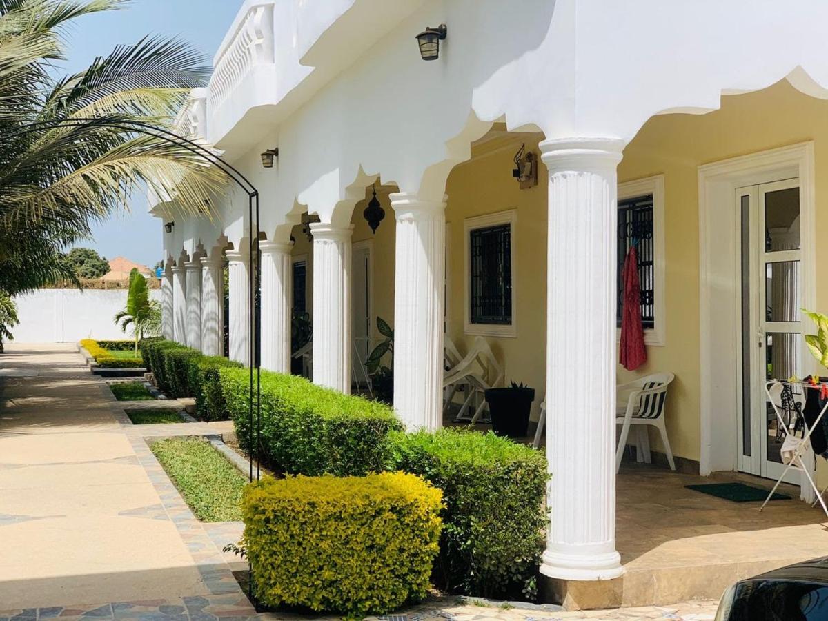 Dulaa Deema Residence Brufut Heights Tranquil Exterior foto