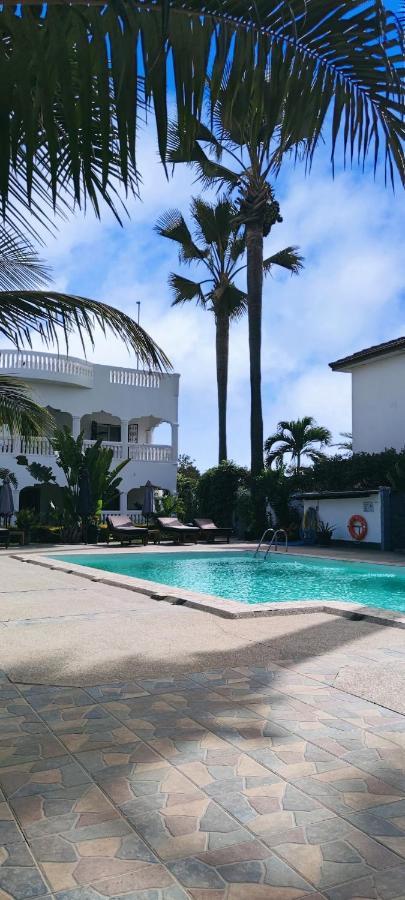Dulaa Deema Residence Brufut Heights Tranquil Exterior foto