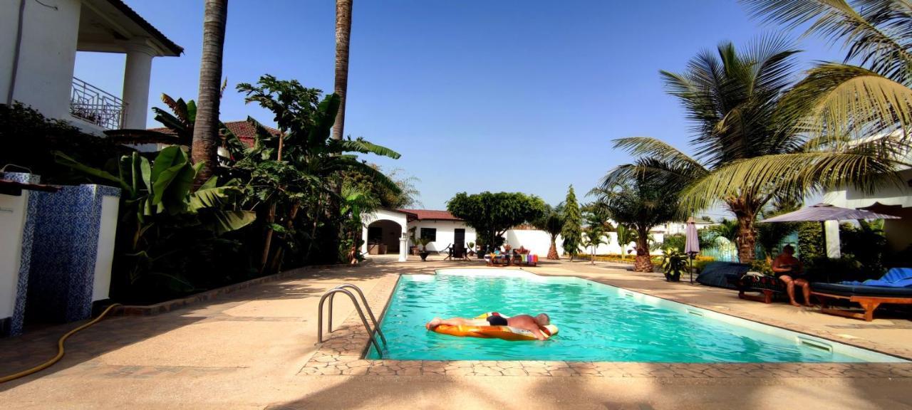 Dulaa Deema Residence Brufut Heights Tranquil Exterior foto