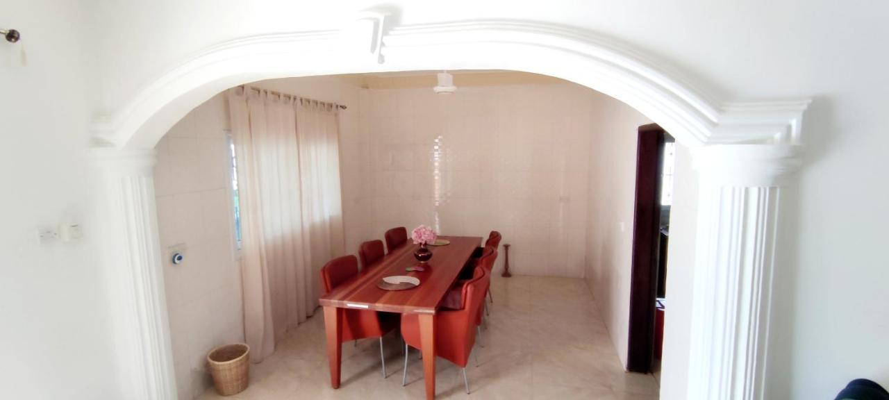 Dulaa Deema Residence Brufut Heights Tranquil Exterior foto